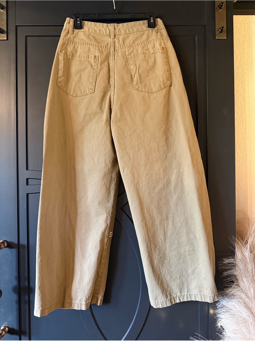 Olive tan khaki Wide-Leg Graphic Cargo Pants - Olive - Picture 9 of 9